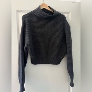 Wilfred Montpellier charcoal cropped knit size small
